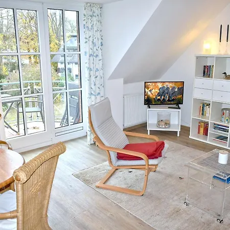 Ostseeallee 3 Nr 02 * Niendorf